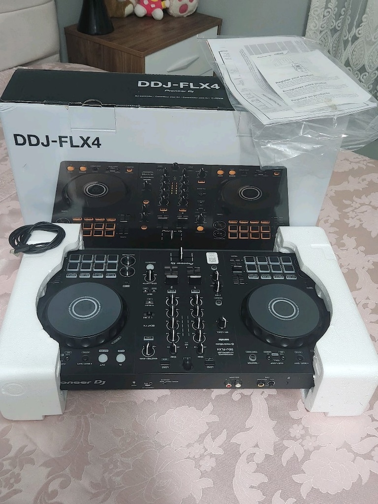 Pionner DDJ- FLX4 Sıfır Ayarında Nokta Hatasız - 2