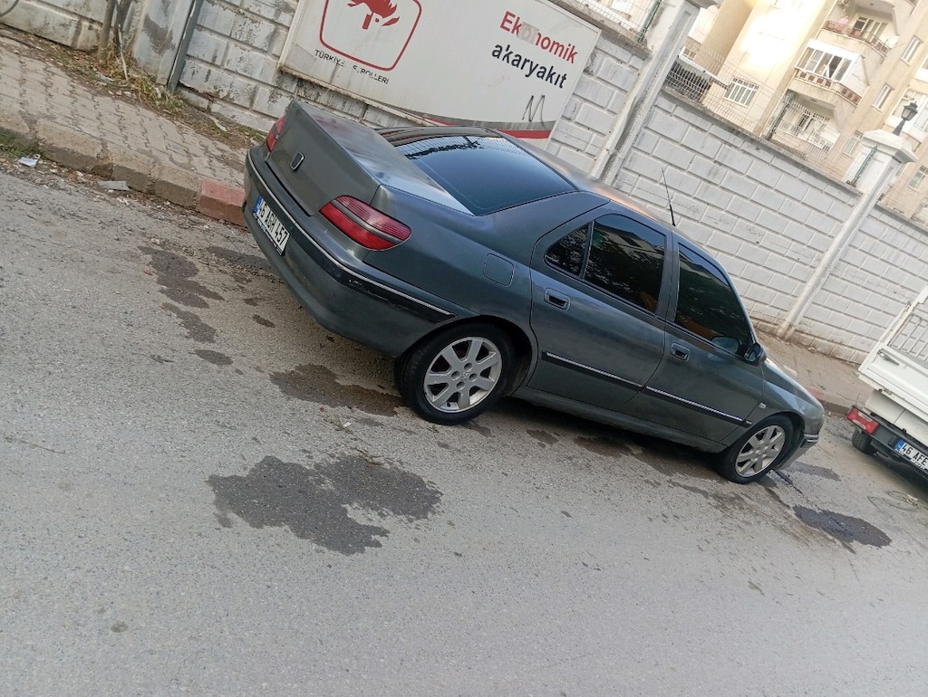 2000 model Peugeot sv d 9 motur 406 takas olur - 2