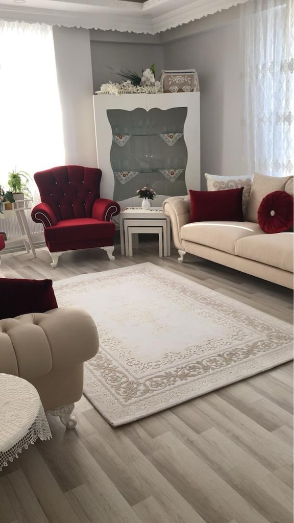 Şık ve Temiz 6 Kişilik Yemek Odası Takımı – Masa, Sandalye, Konsol ve - 2