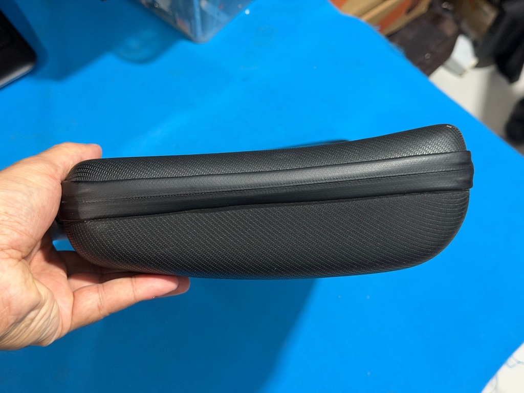 Thule Gauntlet 4 MacBook Bilgisayar Çantası 13.3" - Siyah - 15