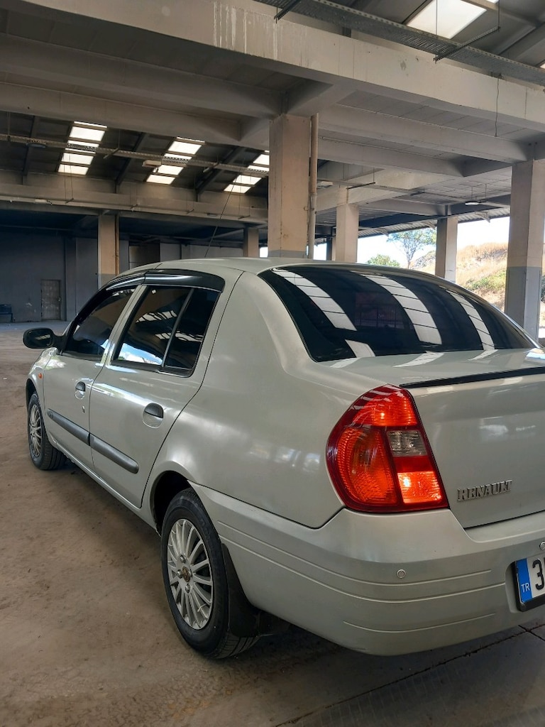 Renault Clio - 5