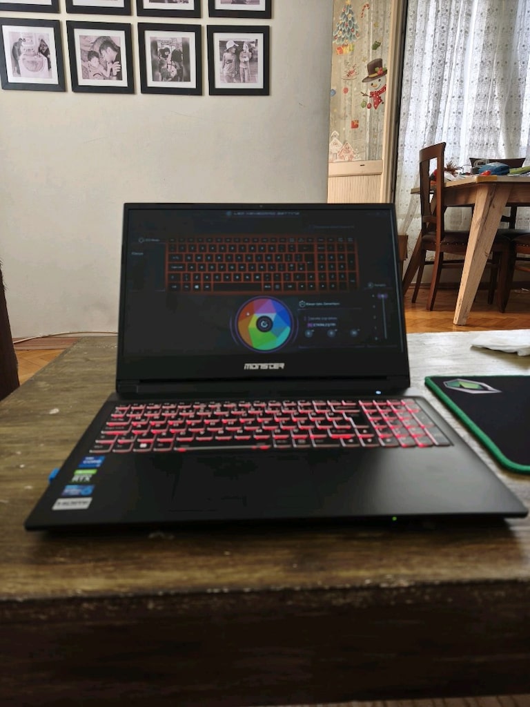 Monster Abra A5 V17.3 / i7 11800H / RTX 3050 Ti / 16GB RAM / 512 SSD - 2