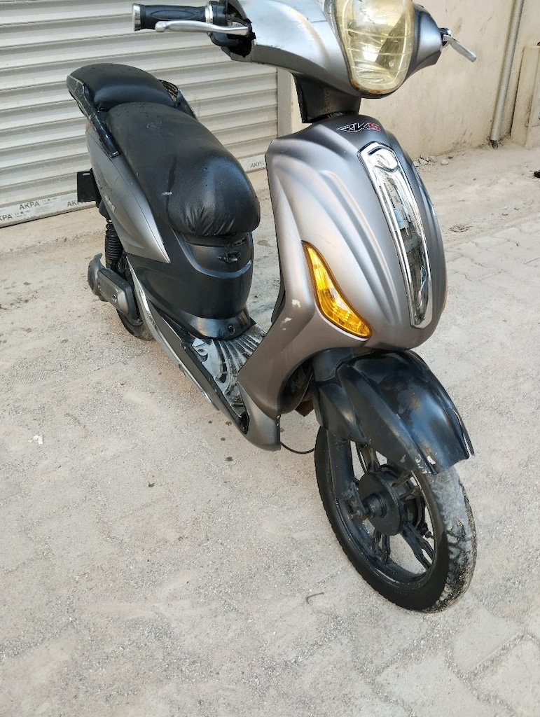 Bisiklet parasına 4 akülü aküleri 20 km civarı gider manisa turgutlu a - 4
