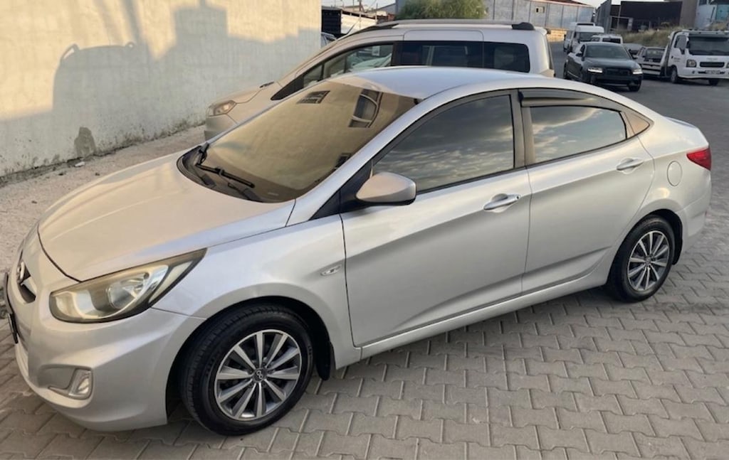 hundai Accend Blue 1.6 Dizel Otomatik 2011 - 2