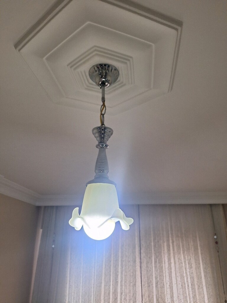 5 li ve 3 lü ince uç ampullü avize 1 tane 3 lü normal ampulü 3 tan tek - 7