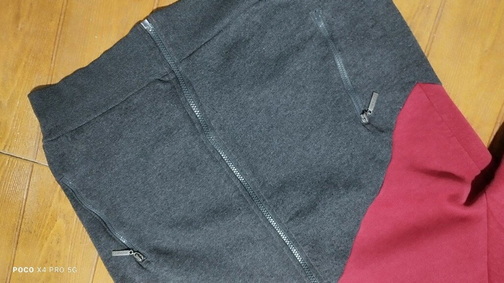 #Galatasaray Store kapişonlu pamuklu sweat..İpi yok, rahatça takılır.. - 5