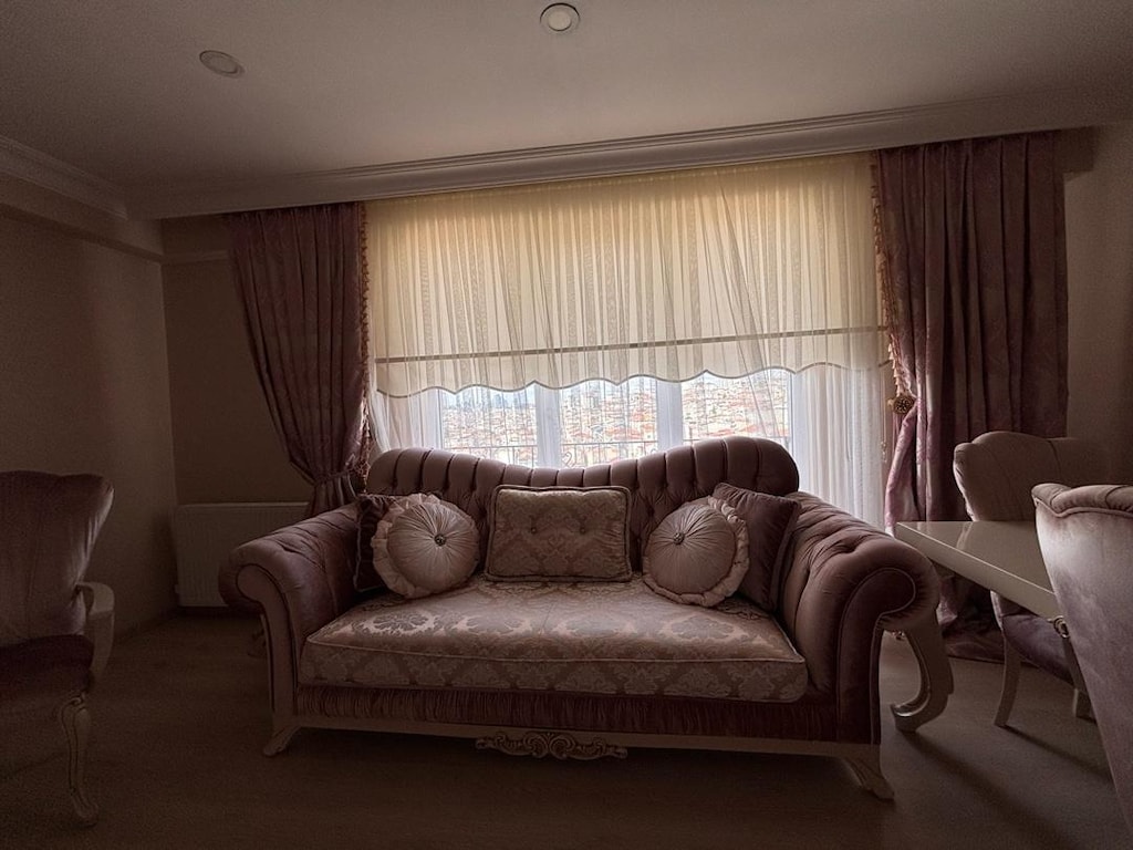 Avangart salon takımı( oymalı) - 4