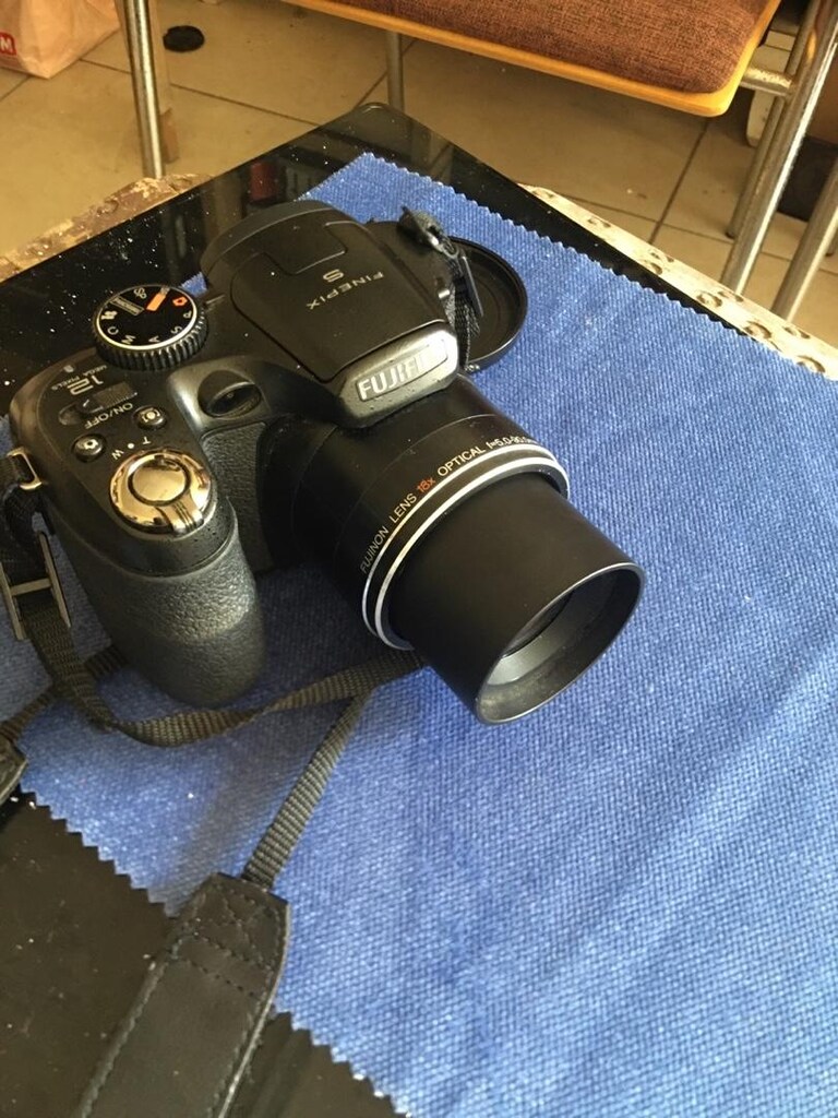 Fujifilm FinePix S1900 12MP 15x Zoom Çantalı 8GB Kart - 3