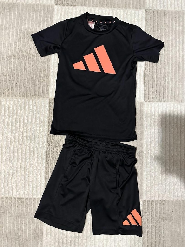 Adidas Tshirt ve Şort Takımı - 2