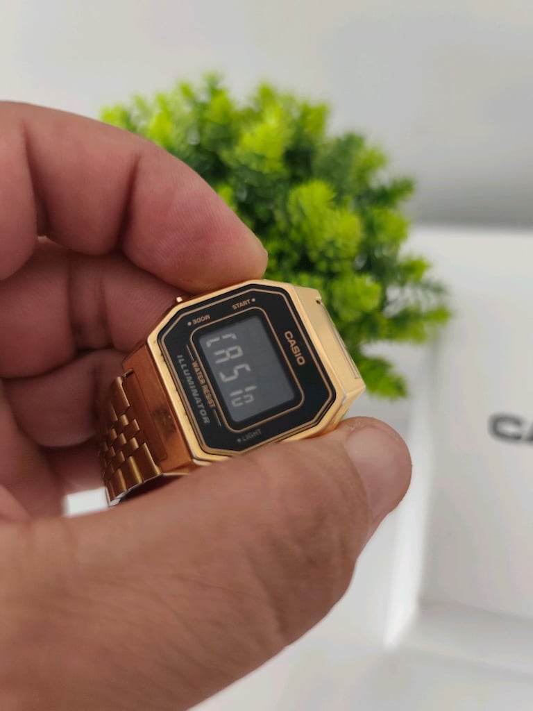 Orjinal Casio Retro Dijital Mini Kadın Saat Altın - 11