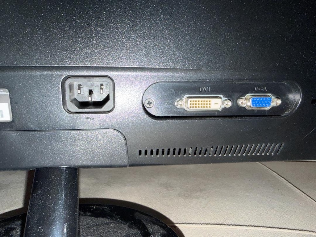 ASUS MONİTÖR - 4