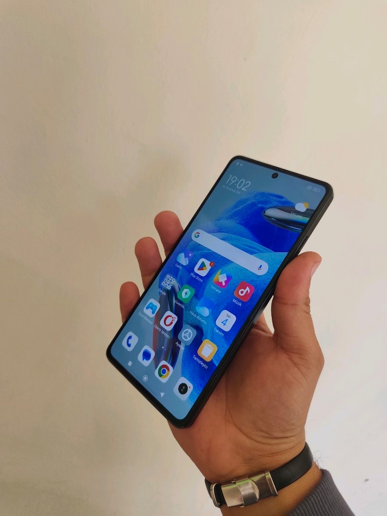 REDMİ NOTE 12 PRO 5G 256 GB 8+8 RAM YURT DIŞI KAYITLI AÇIKLAMAYI OKU - 4