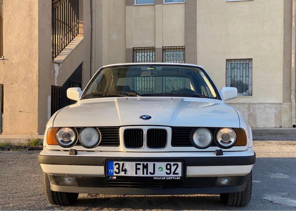 Bmw 5.20i 1991 model otomatik 3.0 motor e34 - 2