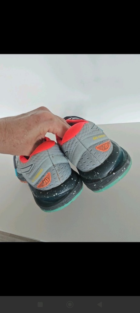 Asics GEL-Cumulus 20 numarası 40 - 5