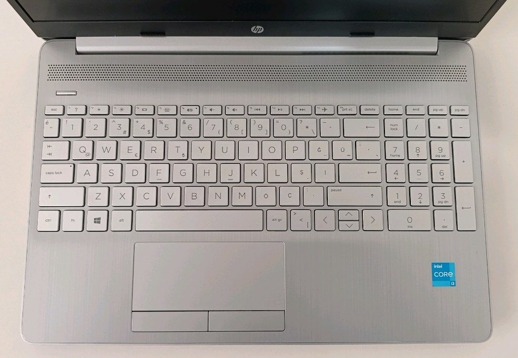 Hp 15-Dw3014nt 11.Nesil Core i3 1115G4-16Gb-256Gb Ssd-15.6inç-W10 - 5