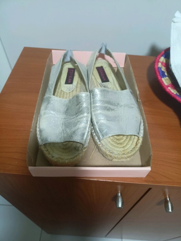 bayan yazlık sandalet