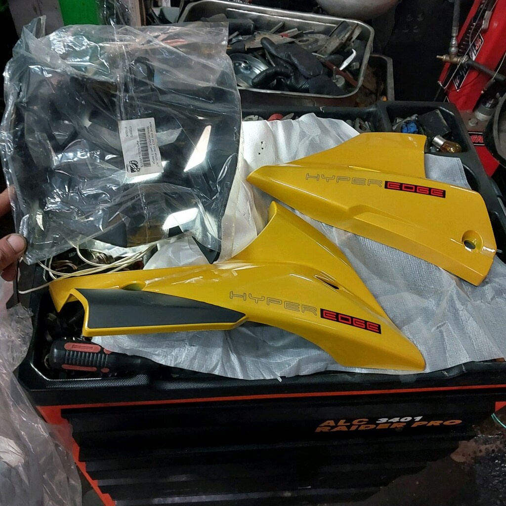 TVS APECHE GRENAJ - 3