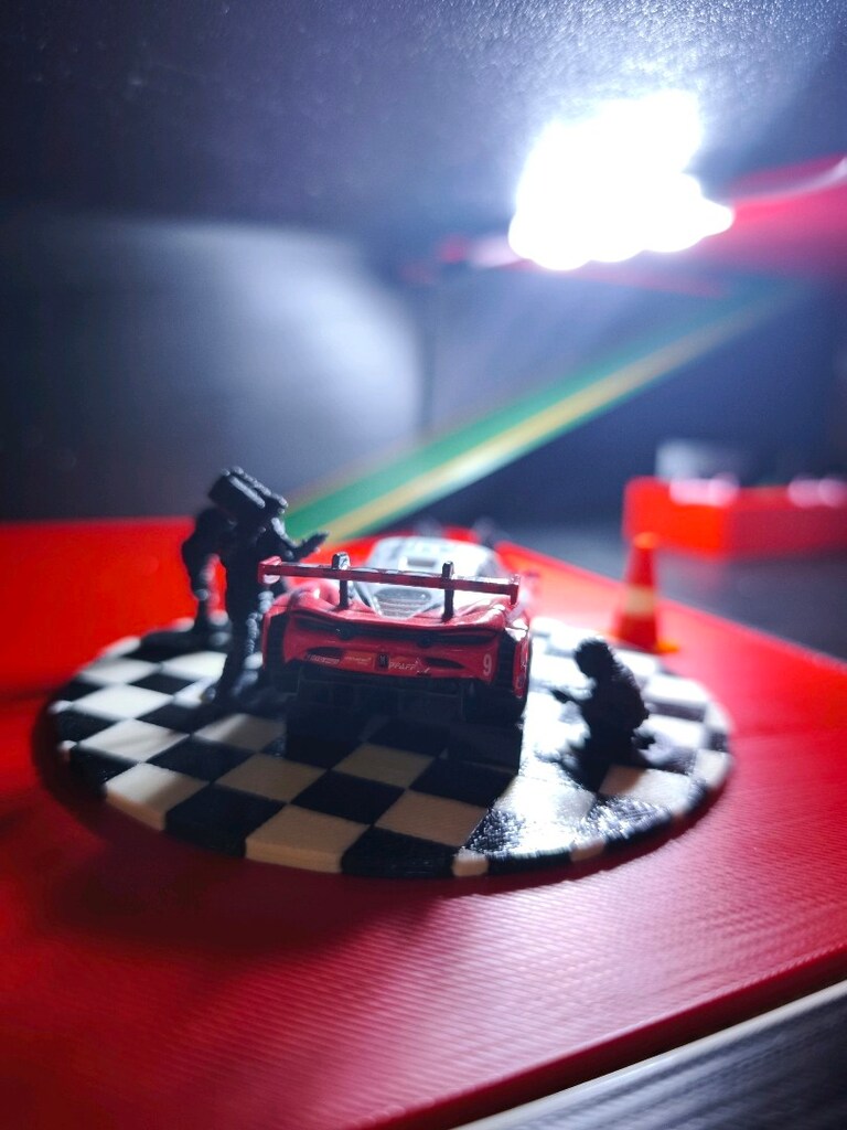 Mini GT McLaren 720S GT3 EVO - 4