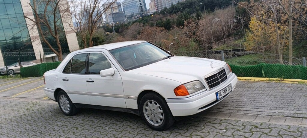 mercedes C180 - 9