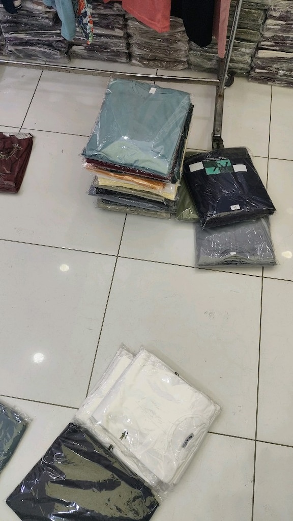 L_XL_XXL BEDENLER ÇOK AZ SAYİ DA ELİM DE MEVCUT SIFİR ÜRÜN KUMAŞI KALİ - 2