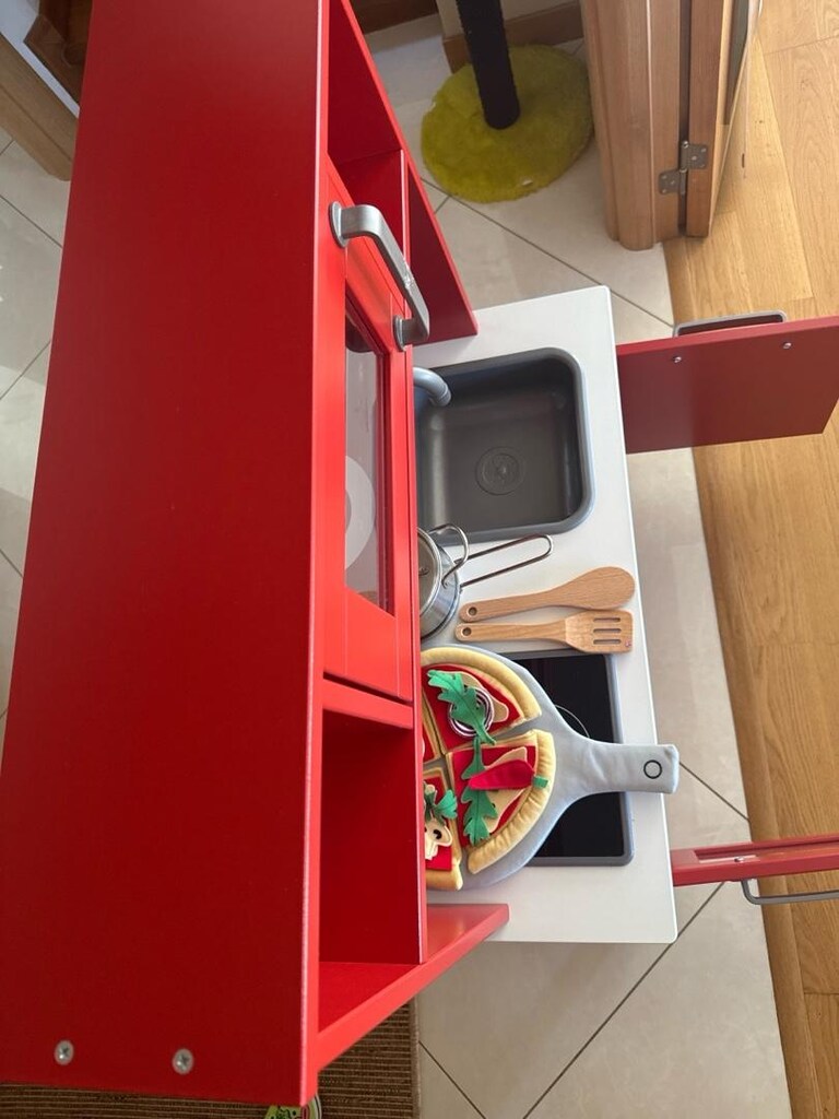 ikea kırmızı çocuk mutfağı - 3
