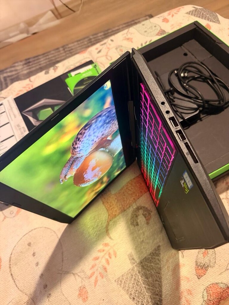 Monster abra v13.1 gaming laptop - 4