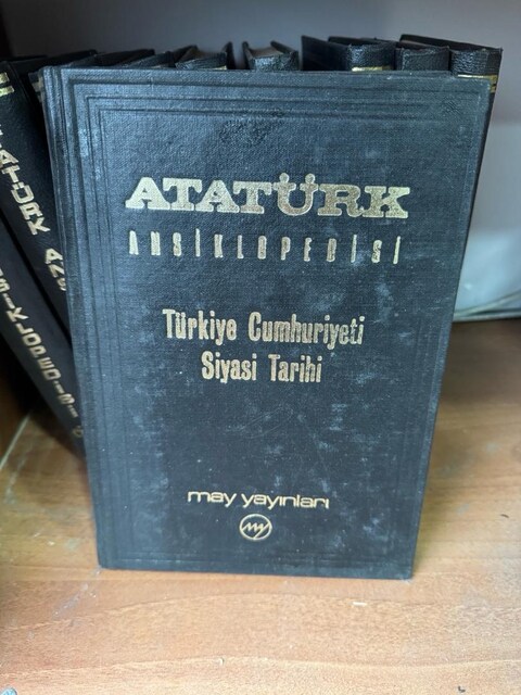 Atatürk Ansiklopedisi May Yayınları
