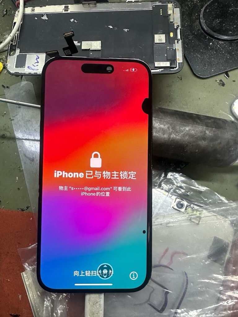iPhone 15 orjinal lekeli ekran - 3