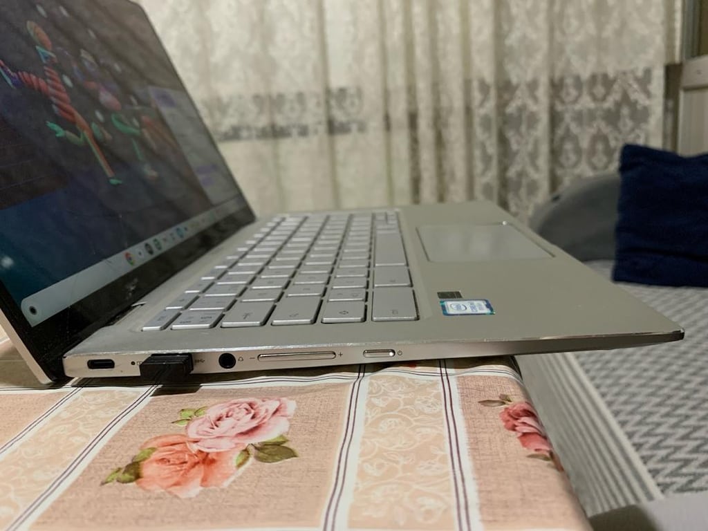 Asus Flip C434T Choremebook Laptop - 4