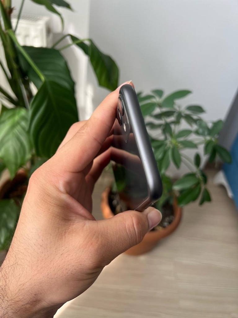 iPhone 11 64 GB % 83 Türkiye Cihazı - 5