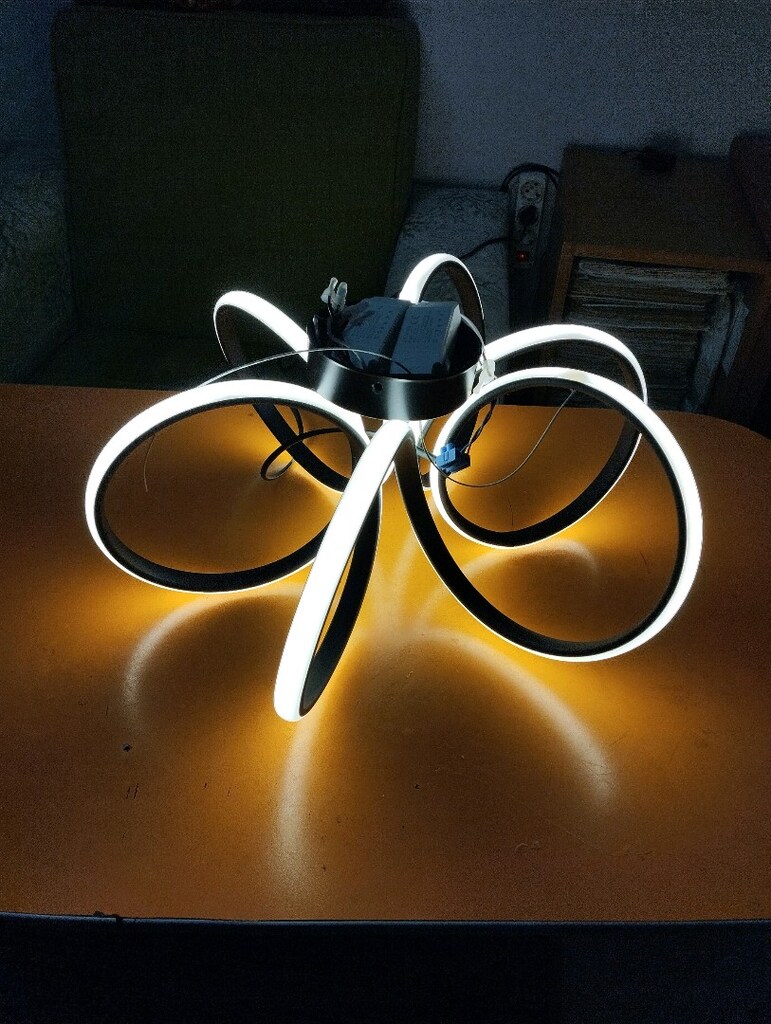 SARI IŞIK LED AVİZE - 3