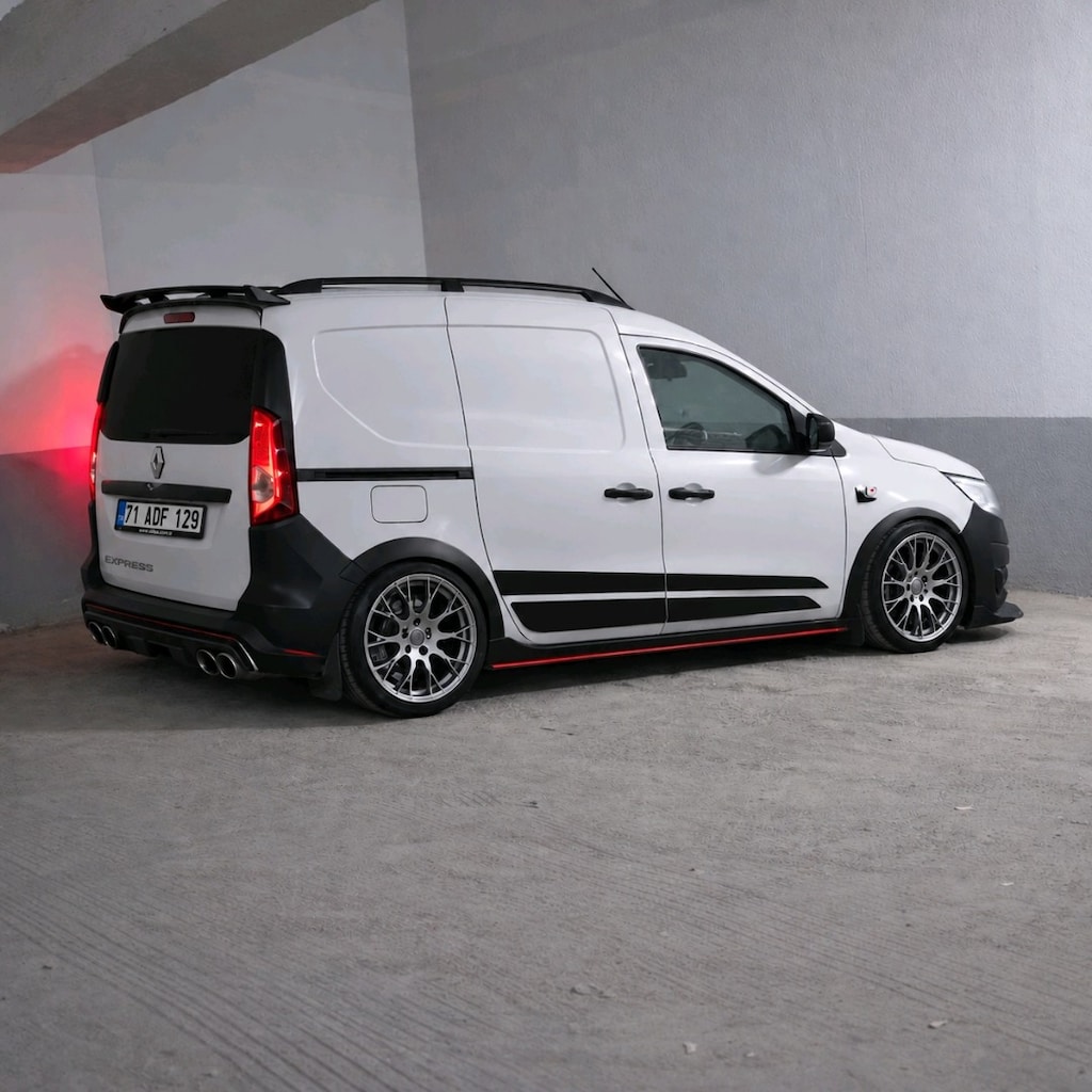 2023 model renault express 1.5 dci blue motion. 95hp - 5