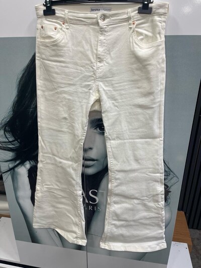 BERSHKA İSPANYOL PAÇA KOT PANTALON