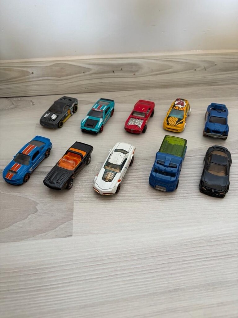 SAHİBİNDEN SATILIK 51 ADET HOT WHEELS OYUNCAK ARABALAR - 7