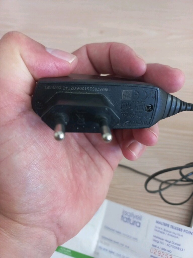 NOKIA 2730 CEP TELEFONU - 4