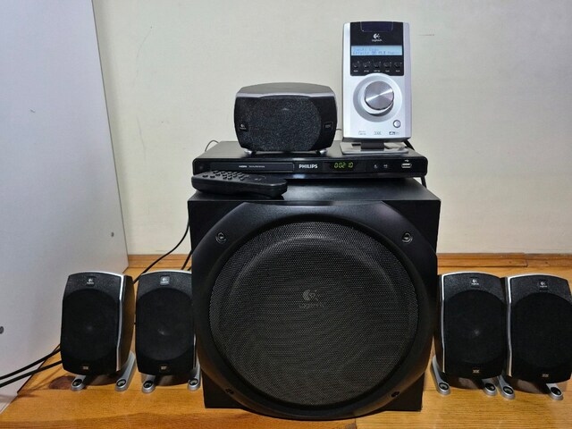 Logitech Z-5500