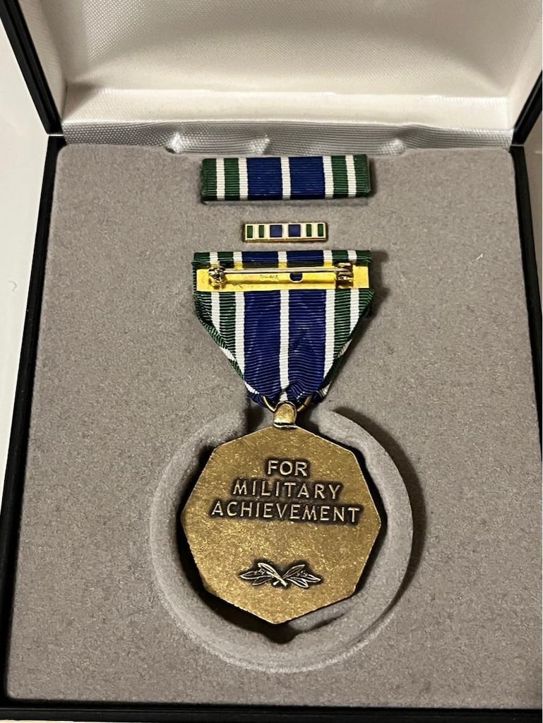 U.S. Military başarı madalyası - 2