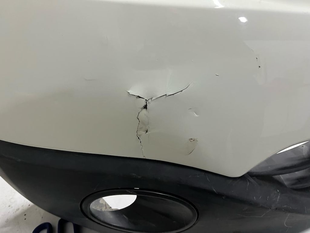 Nisan Qaşhqai J10 ön tamponu çıkma - 3