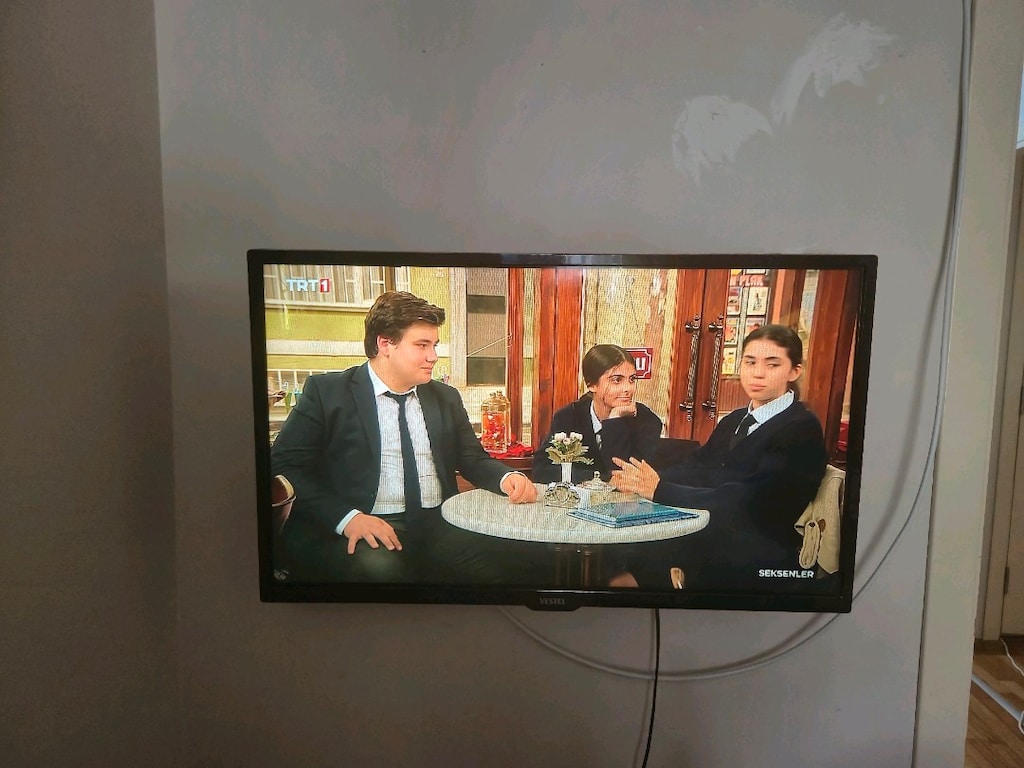 Vestel 32HA5000 32" (81 Cm) Dahili Uydu Alıcılı LED TV - 4
