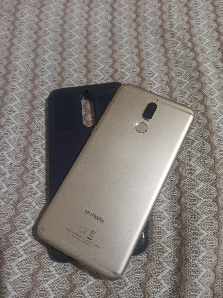Türkiye cihaz Huawei mat 10 lit.4 /64. iş görür tüm uygulamaları yükle - 4