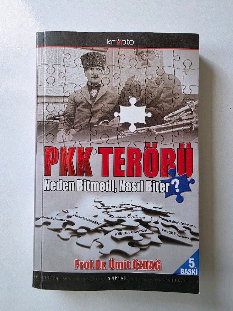 17 Adet Karışık Kitap - 8