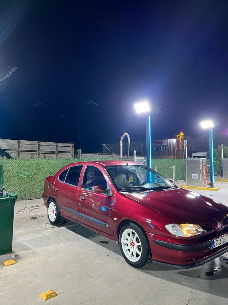 sahibinden temiz megane 1 - 4