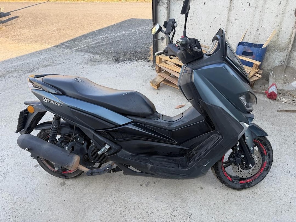 Rks Grace 202 / 22 model / 11 km - 2