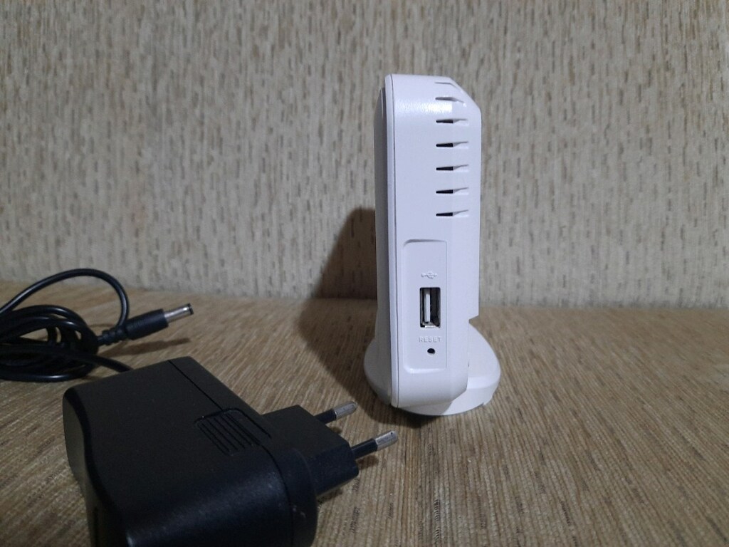 ZYXEL VMG1312-T20B VDSL2 MODEM - 4