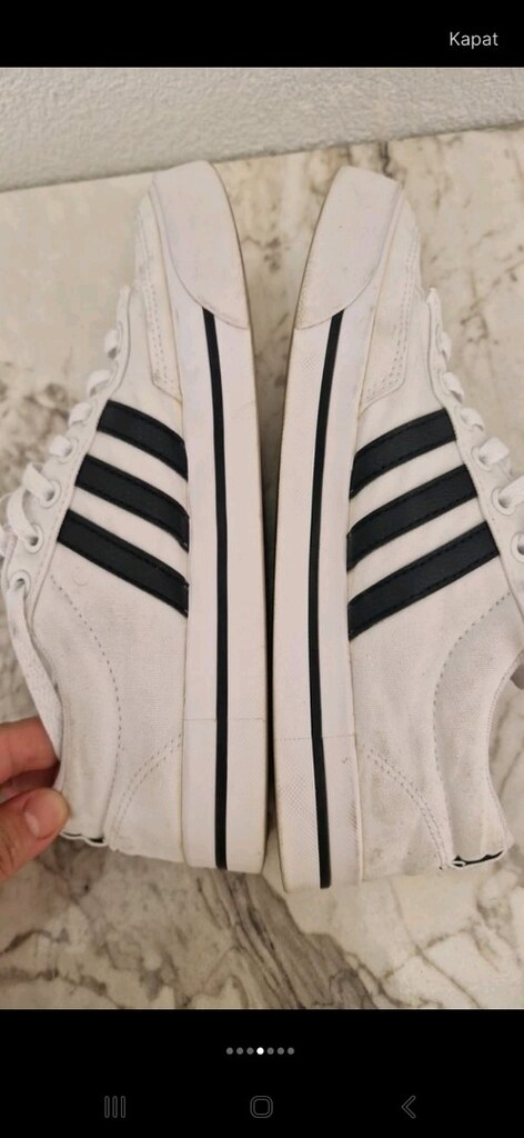 adidaas - 2