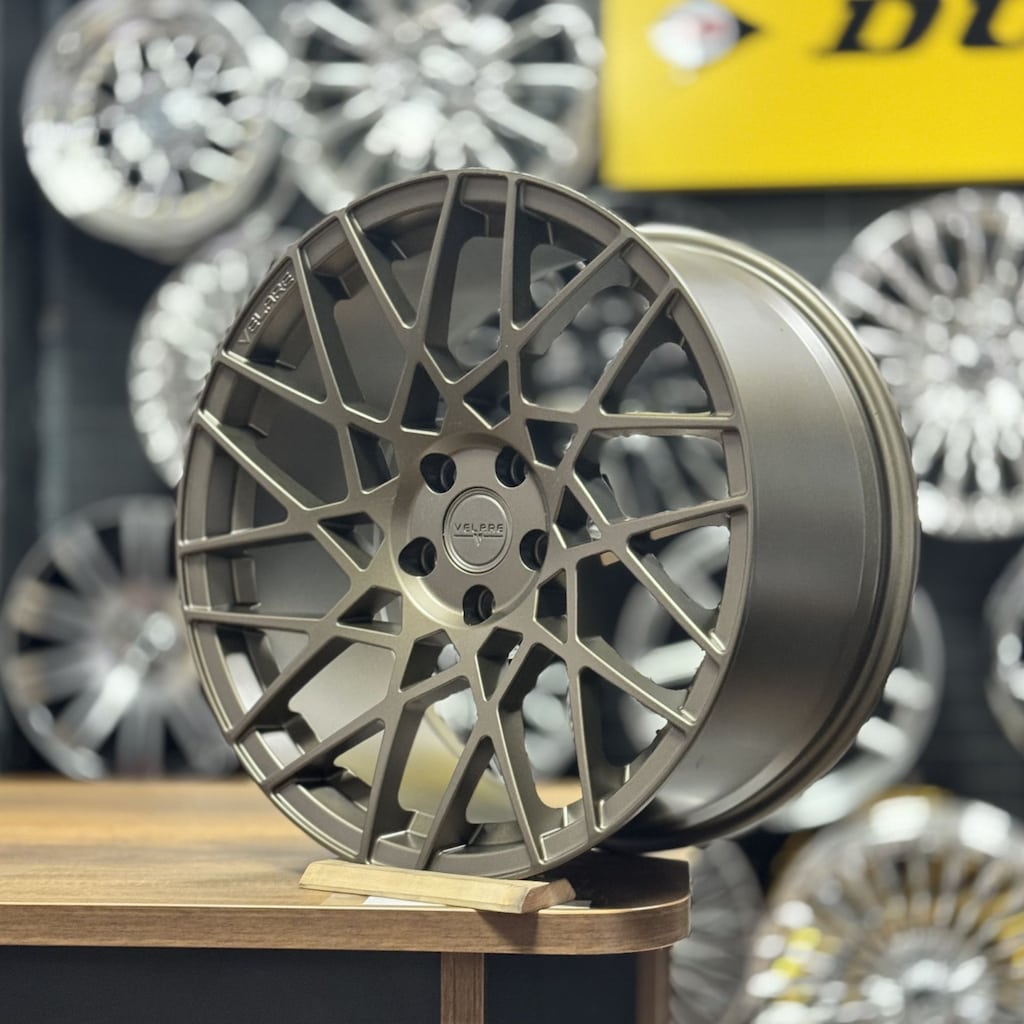 19 inç 5x112 Velare VLR 03 Jant Takımı 8.5-9.5 Offset Sıfır - 3