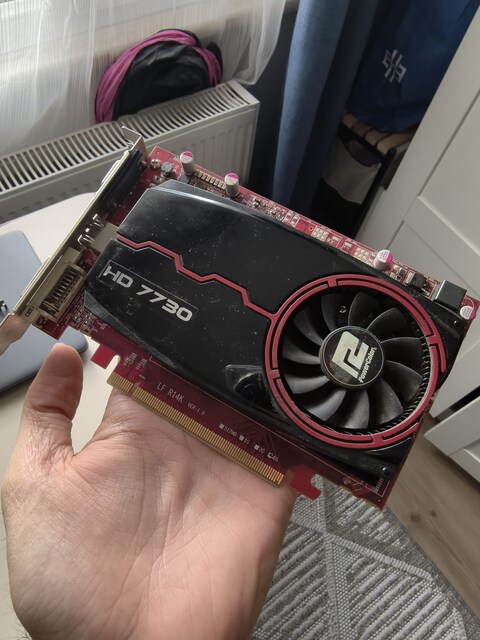 4 GB EKRAN KARTI