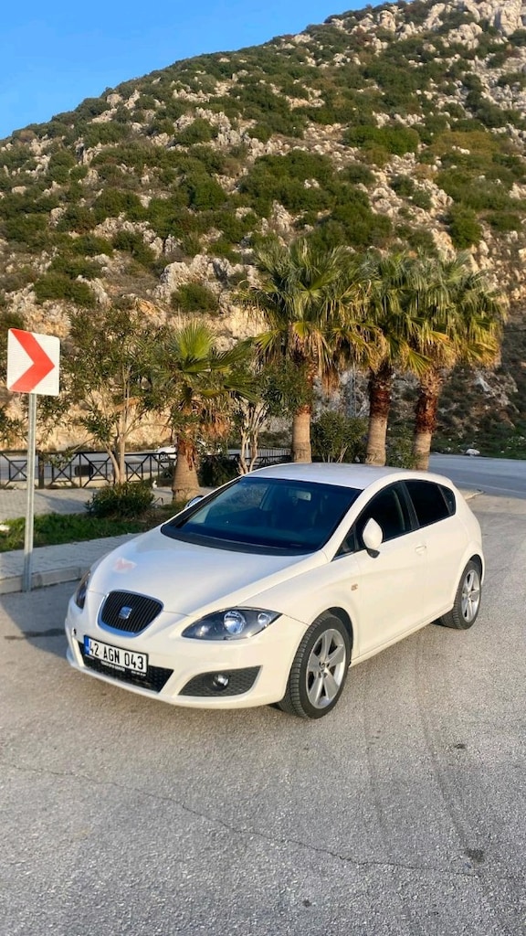 2012 SEAT LEON 1.6 TDI - 2