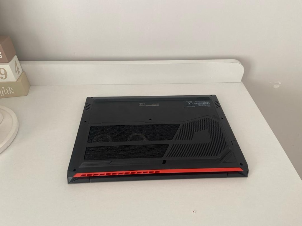 Casper g870TERTEMİZ ÇOCUKTAN DOLAYI OYNAYAMIYORDUM O YÜZDEN SATILIK - 3