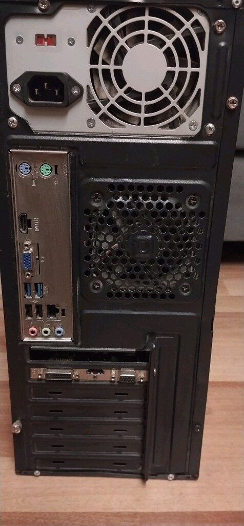 Bilgisayar i3-7100 3.90ghz turbo 640 gb harddisk 1 GB ekran kartı - 8